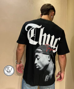 Remera Monk Negra