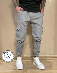 Jogger Mom Iniesta Gris en internet