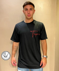 Remera Monk Negra - comprar online
