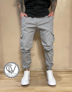 Jogger Mom Iniesta Gris - comprar online