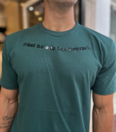Remera Trust Verde - comprar online