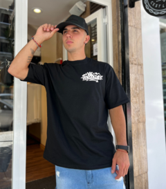 Remera Brooklyn Negra - Cestlavie