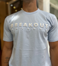 Remera Breakout Celeste - comprar online