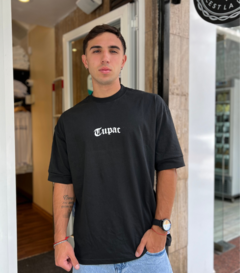 Remera Tupac Negra - comprar online