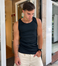 Musculosa Detroit Negra