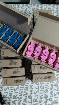 PACK VELAS NUMEROS 90 VELAS CELESTE Y 95 VELAS ROSA = TOTAL 185 VELAS