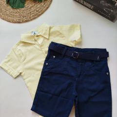 Conjunto camisa social amarela e bermuda azul marinho. - comprar online