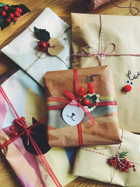 Packaging navideño (uno por regalo)
