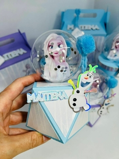 Caja Triangular con Esfera completa - Los Papeles delAtelier
