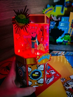 Deco Pringles con Escenario en internet