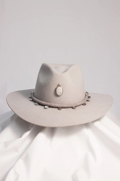 Gypsy Soul Pedra da Lua Cinza - Chapéu em Lã de Alpaca - comprar online