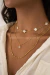 Choker Trevo Ivy White na internet
