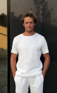 Camiseta masculina clean linho