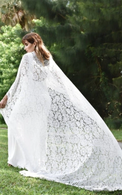 Capa de Renda Poncho Noiva