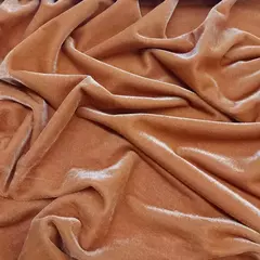 Vestido Fenda Veludo