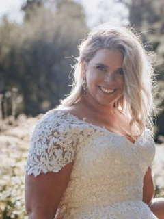 Vestido Noiva Princesa Clean Plus Bordado - Estilista Viviane Batista