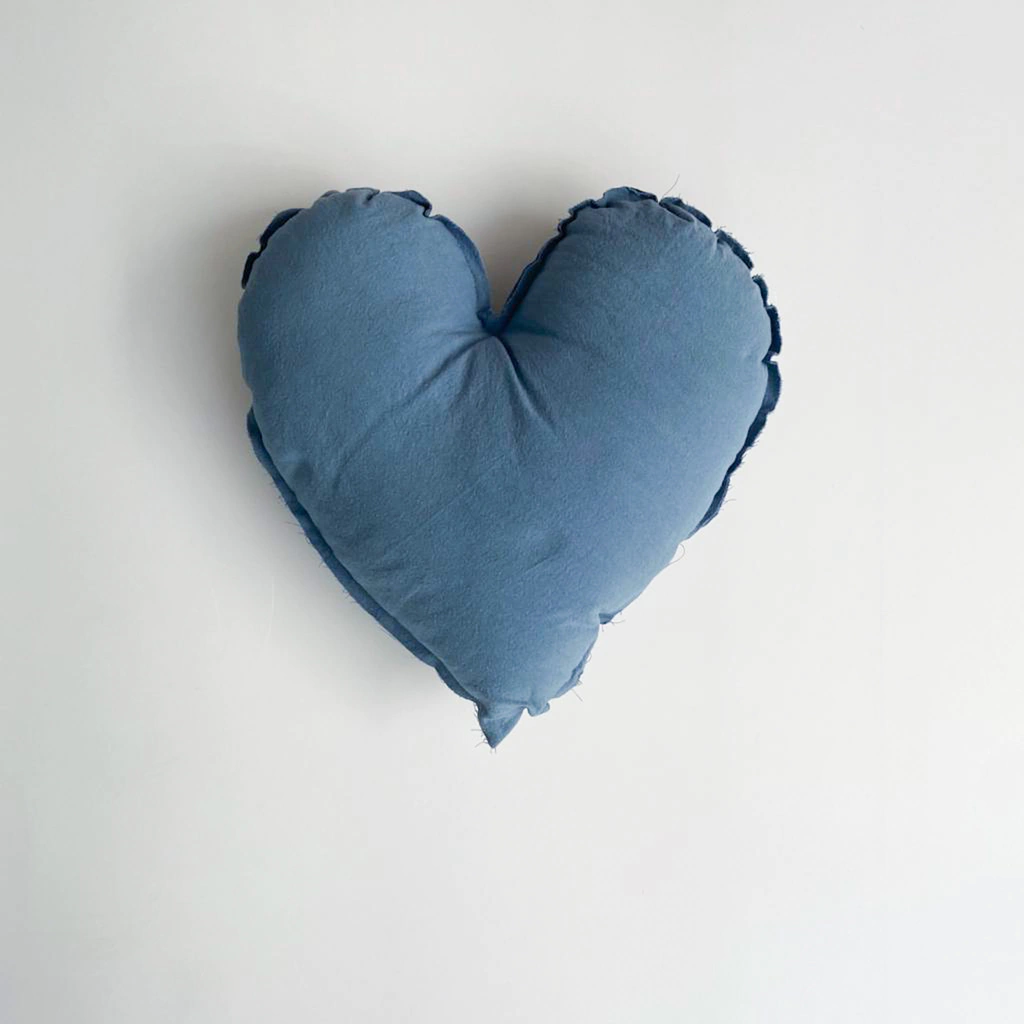 Almohadón Corazón, Liso varios colores