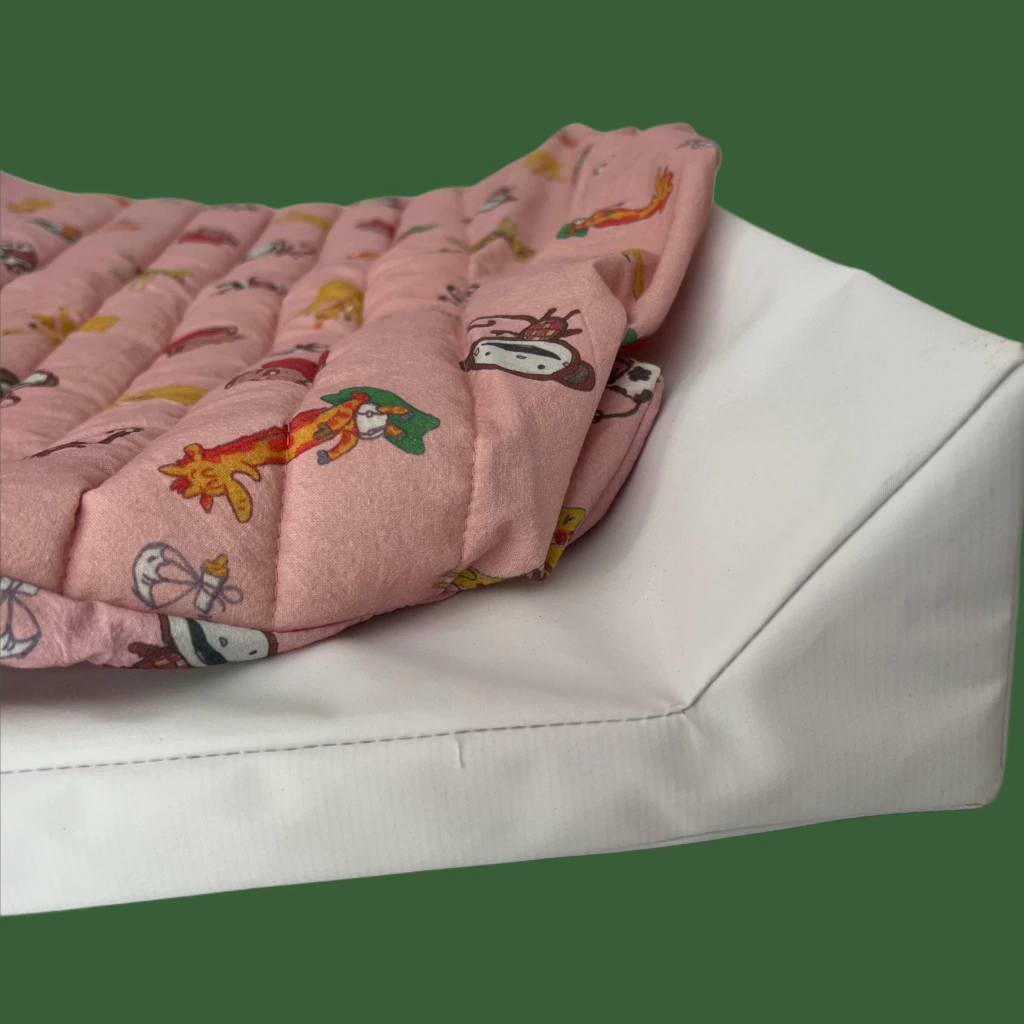 Cambiador antivuelco con funda desmontable Logemelo