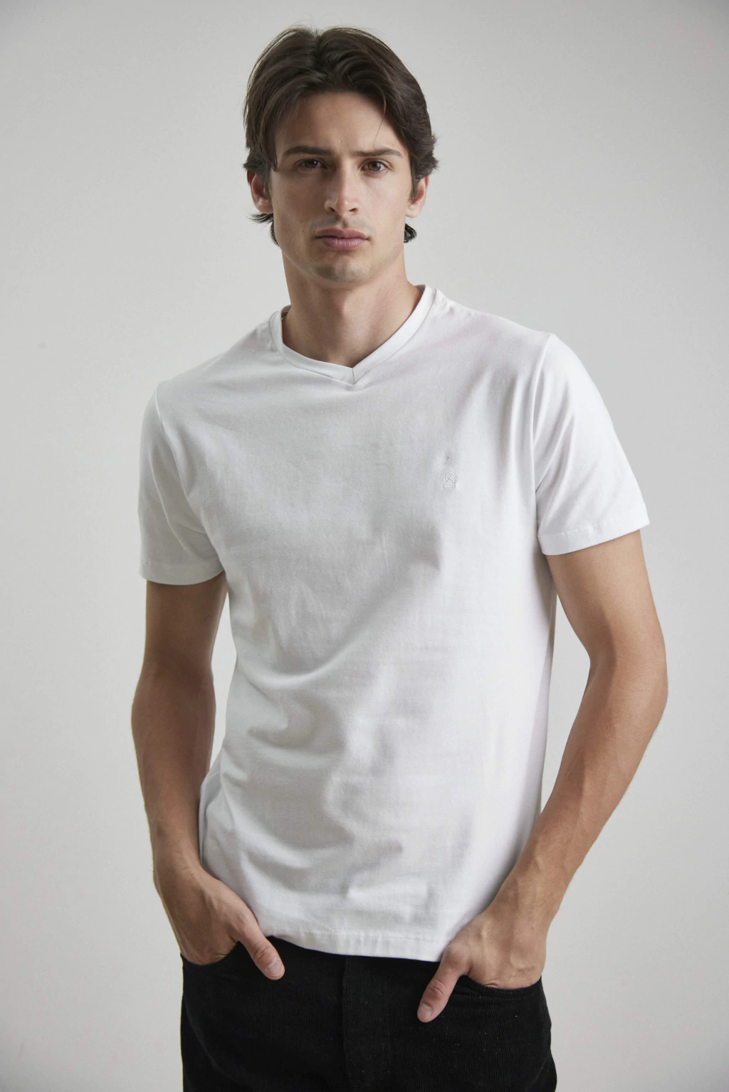 REMERA BASIC V LYCRA SID