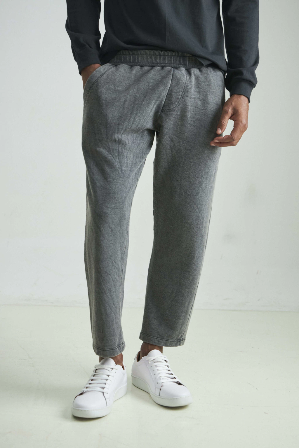 JOGGING RECTO WASHED