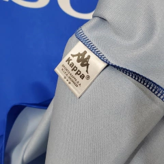 Camisa Retrô Juventus II 1995/1997 - Kappa Masculina - Azul com detalhes em amarelo