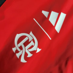 Jaqueta Corta-Vento Flamengo 23/24 Masculina Adidas - Preta com detalhes em vermelho e branco - Skull Sports