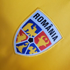 Imagem do Camisa Seleção Romênia I 23/24 - Torcedor Joma Masculina - Amarela com detalhes em azul
