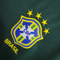 Imagen de Camisa Goleiro Seleção Brasileira Retrô 1998 Nike Torcedor Masculina - Verde escuro com detalhes em branco e amarelo