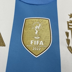 Camisa Seleção da Argentina Home com Patch de Campeão da Copa do Mundo 2024 - Torcedor Adidas Masculina na internet