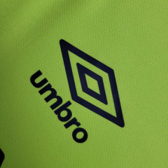 Camisa Grêmio Treino 24/25 - Torcedor Umbro Masculina - Verde com detalhes em preto - Skull Sports