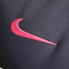Camisa Retrô Barcelona II 16/17 - Masculina Nike - Roxa com detalhes em rosa - Skull Sports