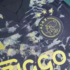 Camisa Ajax Treino 24/25 - Torcedor Adidas Masculina - Azul com detalhes em amarelo na internet