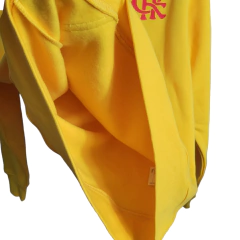 Jaqueta Corta-Vento Flamengo 23/24 Unisex Adidas - Amarela com detalhes em vermelho