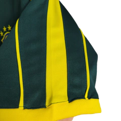Camisa Goleiro Seleção Brasileira Retrô 1998 Nike Torcedor Masculina - Verde escuro com detalhes em branco e amarelo en internet