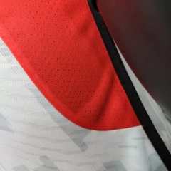 Camisa Manchester United Edição Especial 23/24 - Jogador Adidas Masculina - Branca com detalhes em preto e vermelho - tienda online