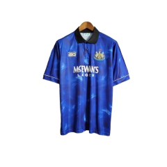 Camisa Newcastle Retrô 93/95 - Asics Masculina - Azul com detalhes em branco e preto