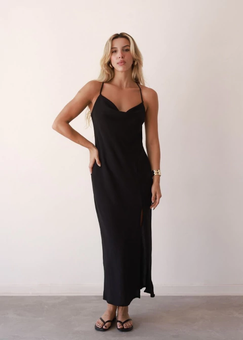 VESTIDO MÔNACO DEGAGÊ LONGO PRETO - comprar online