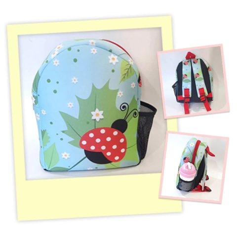 Mochila ilustrada con bolsillo sin personalizar