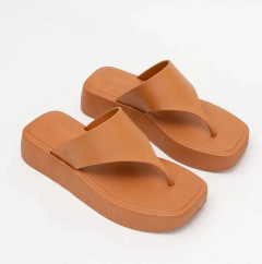 Chinelo Petite Jolie Key Doce de Leite PJ7674 - 13908 - comprar online