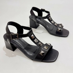 13660 Sandália Preta Spike Onix - comprar online