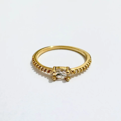 SJ132 Meia Aliança com Zircônia Banhada a Ouro