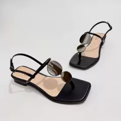 Sandália Preta Bola Onix Saltinho - 13655 na internet