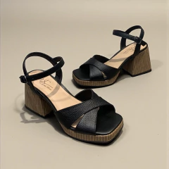 Sandália Meia Pata de Couro Preta - 13921