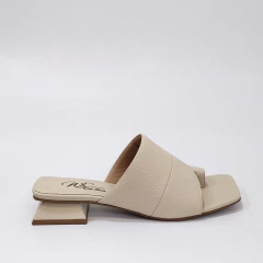 13107 Sandália Feminina em Couro Gelo - comprar online