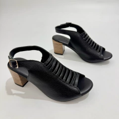 Sandália em Couro Preta Tiras Salto Fachete - 13634 - comprar online