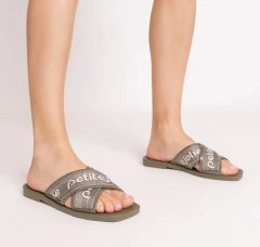 Sandália Petite Jolie Vibe Oliva PJ6437 13416 - comprar online