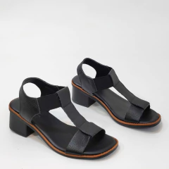 Sandália Feminina em Couro Preta - 13476 - comprar online