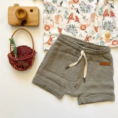 SHORT MORO VERDE