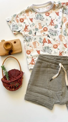 SHORT MORO VERDE