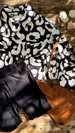 CAMISA PETITE ANIMAL PRINT BYN